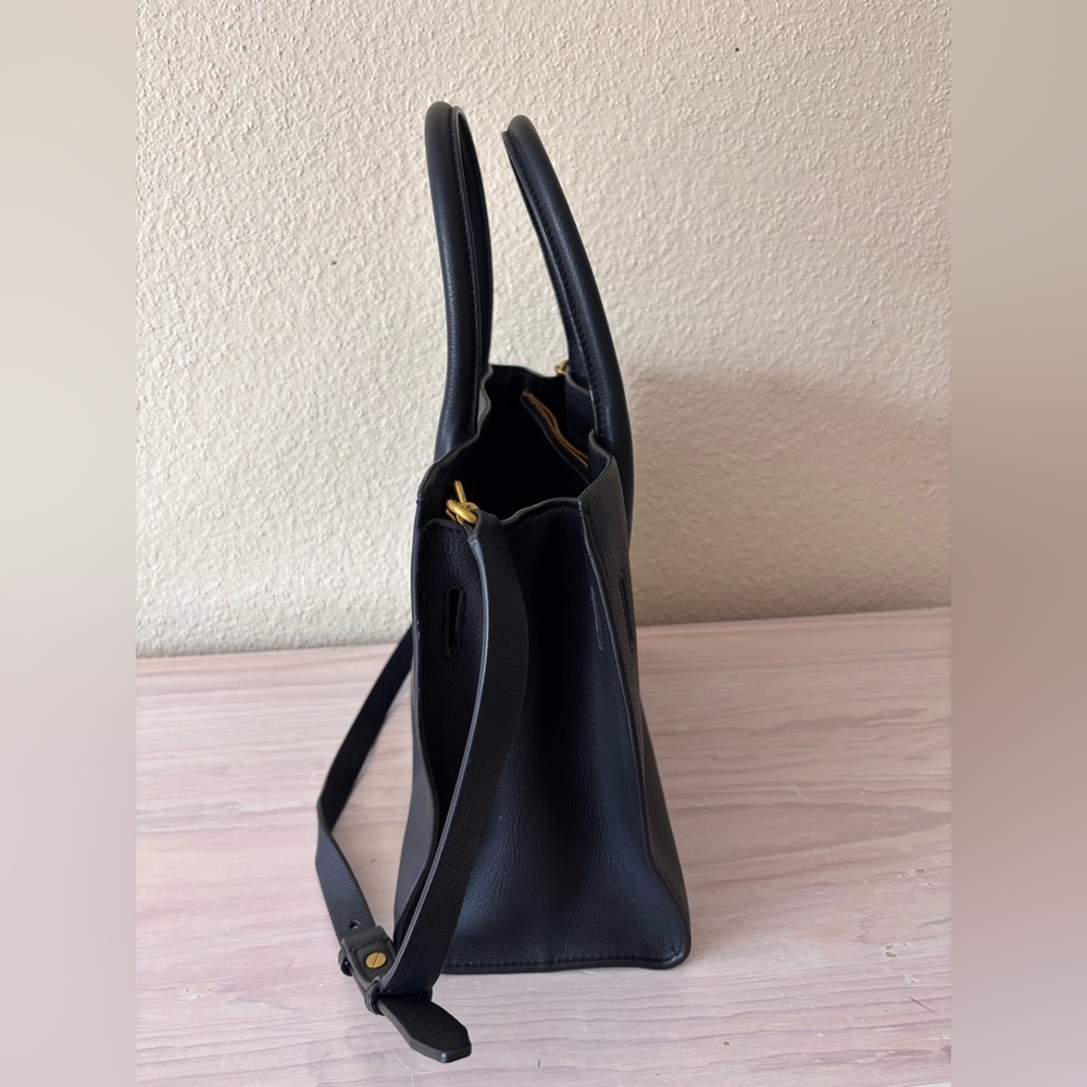 Tory Burch Gemini Link Black Tote Shoulder Bag Buckle is missing - Picture 4 of 9
